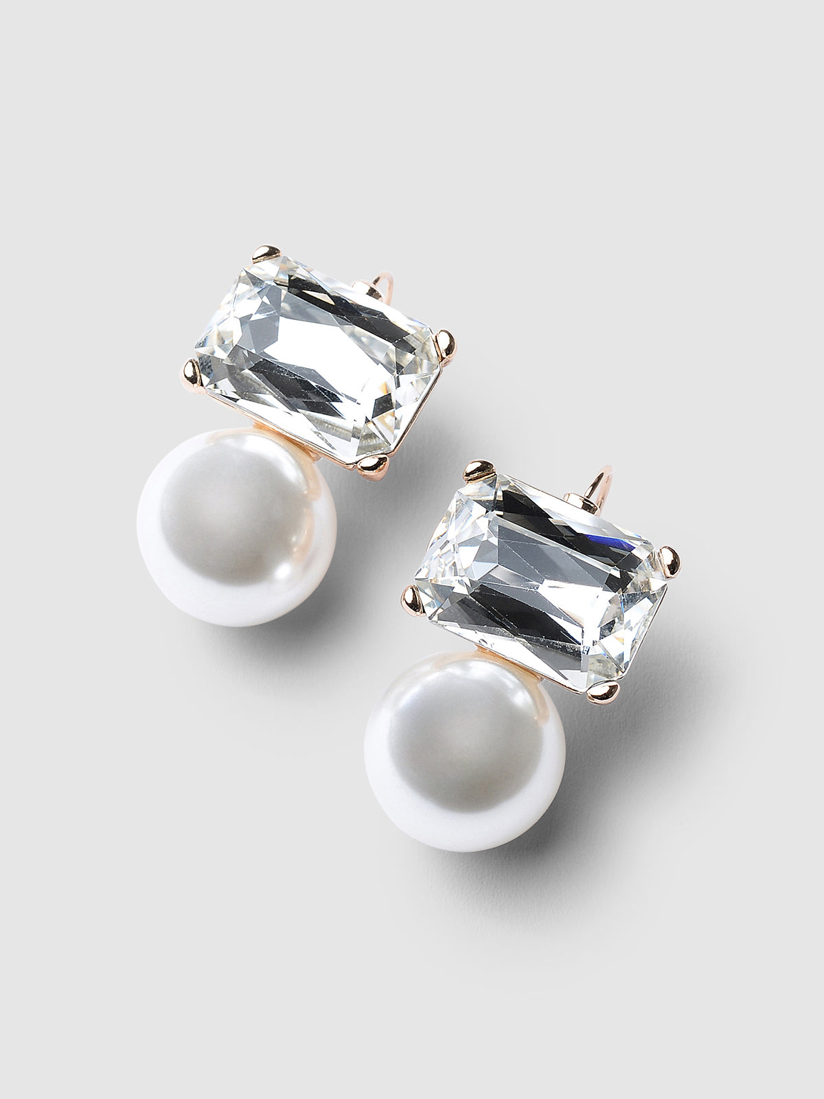Valentina Clear Crystal Pearl Earring