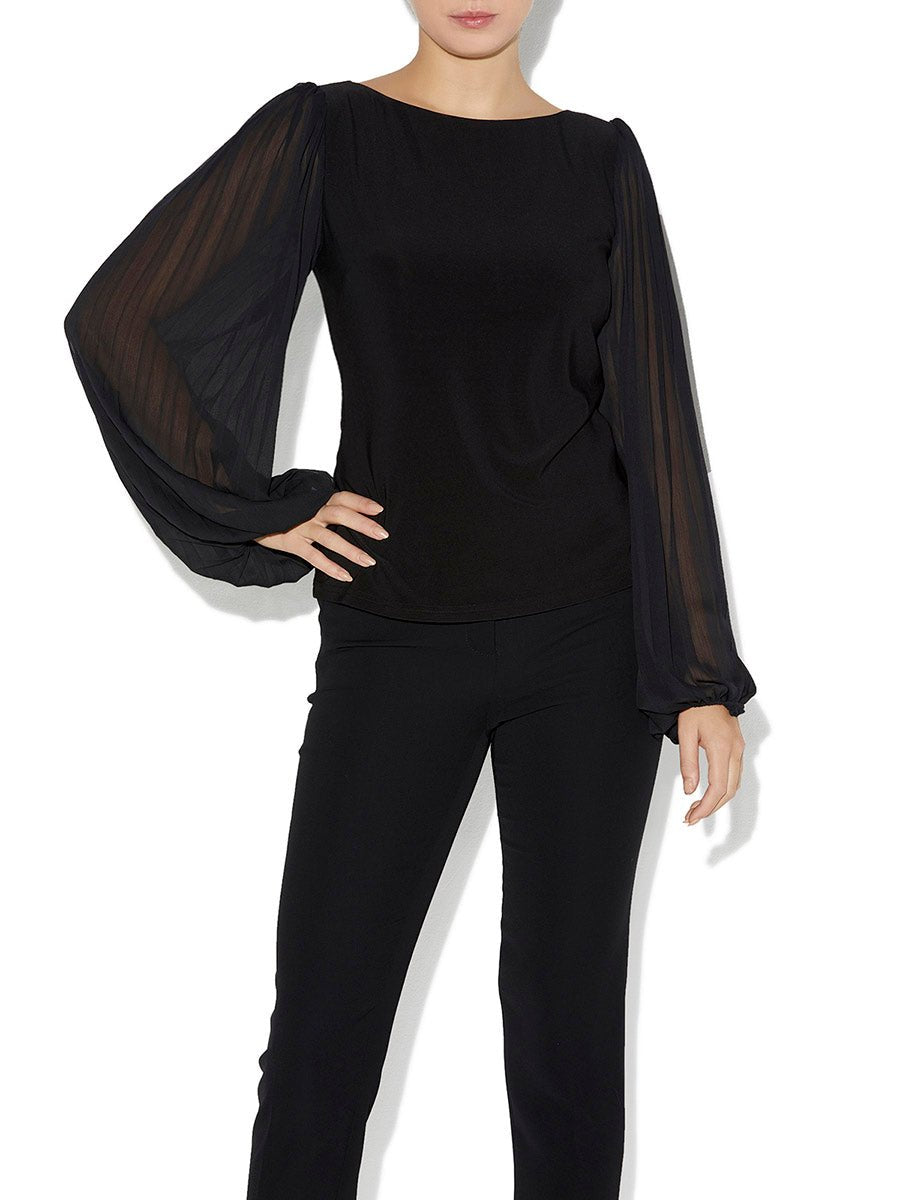 Zander Black Top by Montique