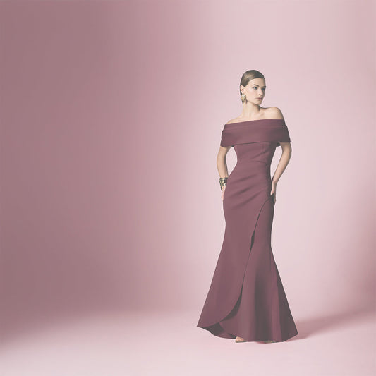 What Should A Woman Wear To A Black Tie Event?