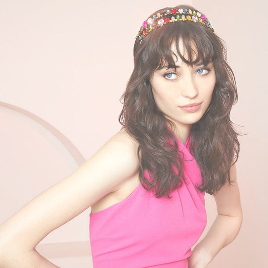 An Ultra Feminine Oaks Day - Montique
