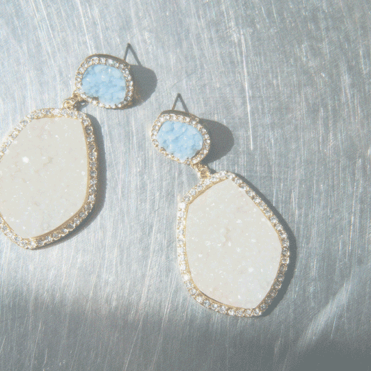 Top Bridal Accessory Trends