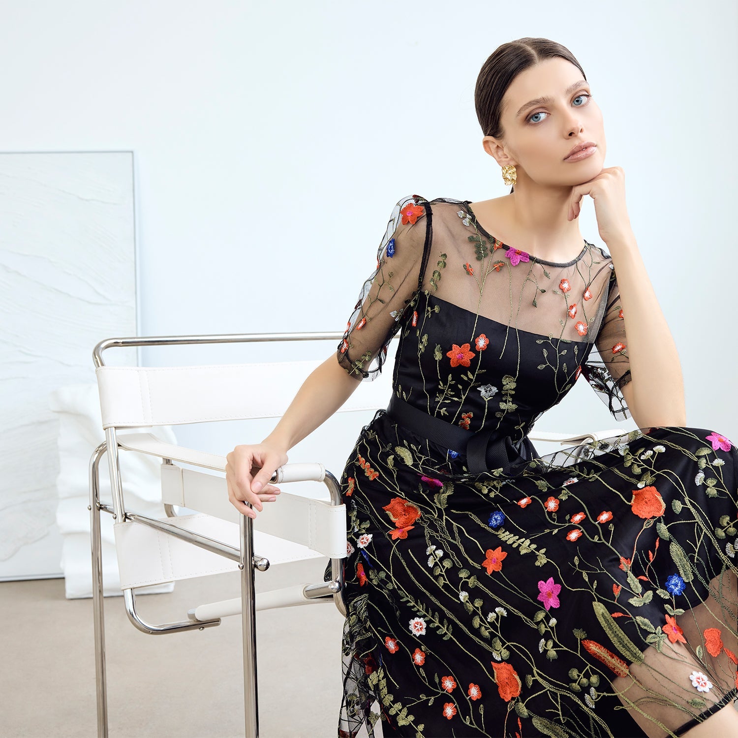 Lace Dresses and Gowns - Montique