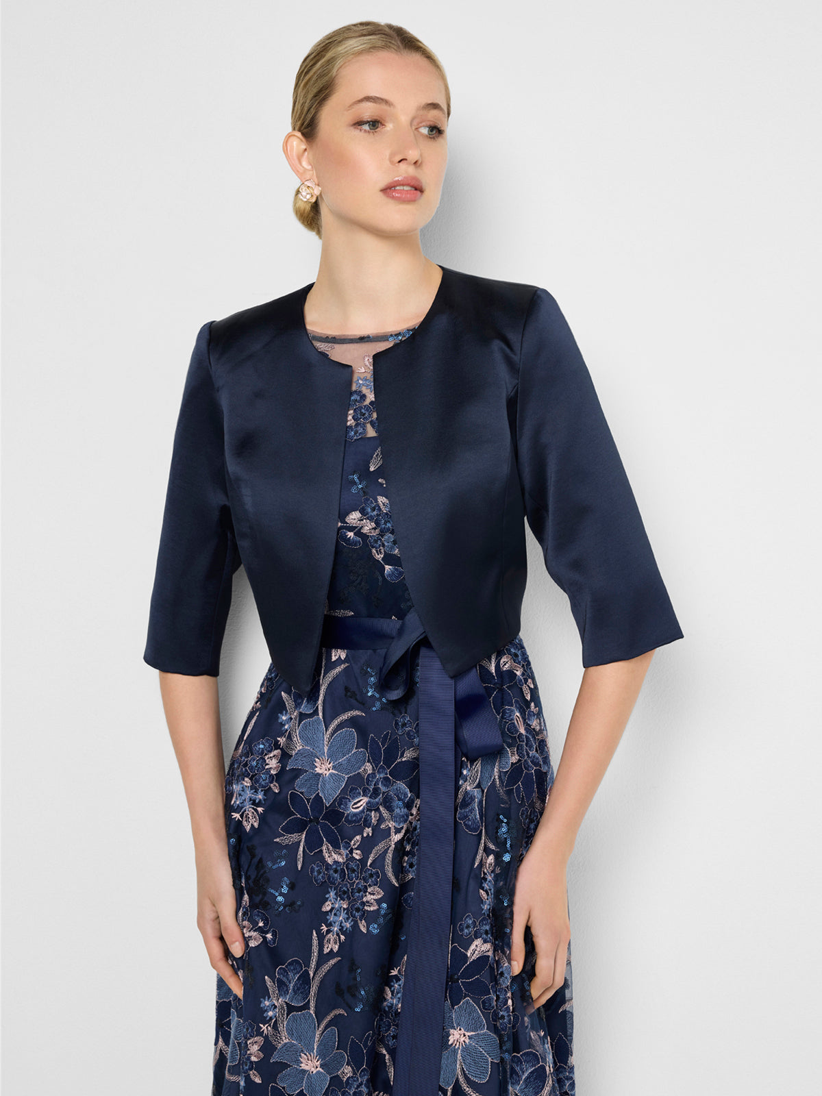 Carina Navy Bolero