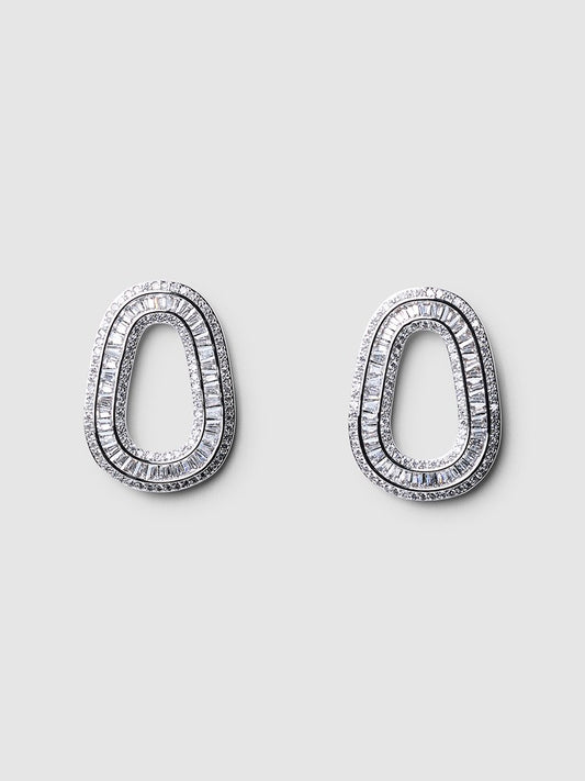Levi Oval Crystal Earrings