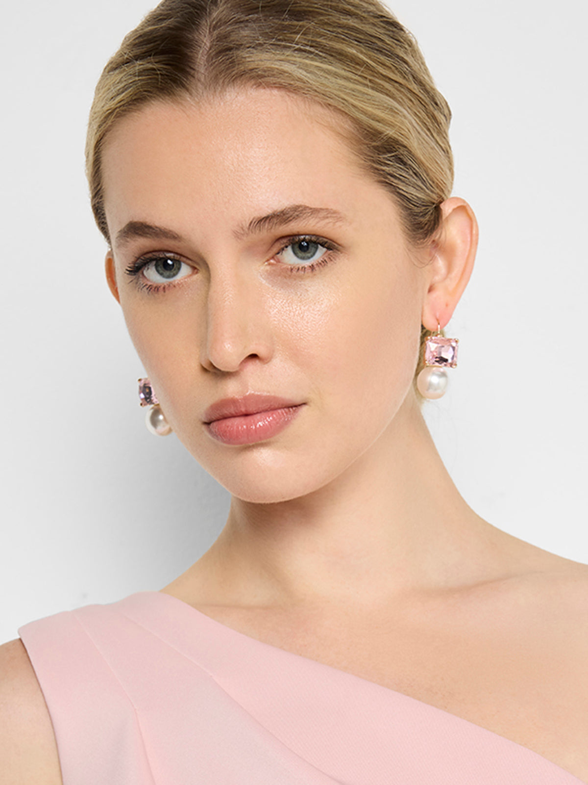 Valentina Pink Crystal Pearl Earring
